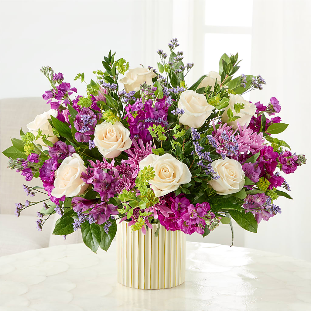 The Boutique Bouquet – WOYSHNER'S FLOWER SHOP, Lackawanna NY