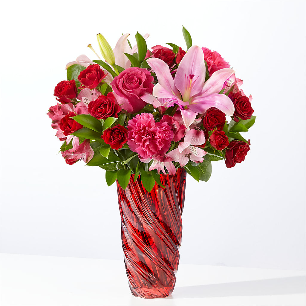 In Love Bouquet with Luxe Swirl Vase – WOYSHNER'S FLOWER SHOP, Lackawanna NY