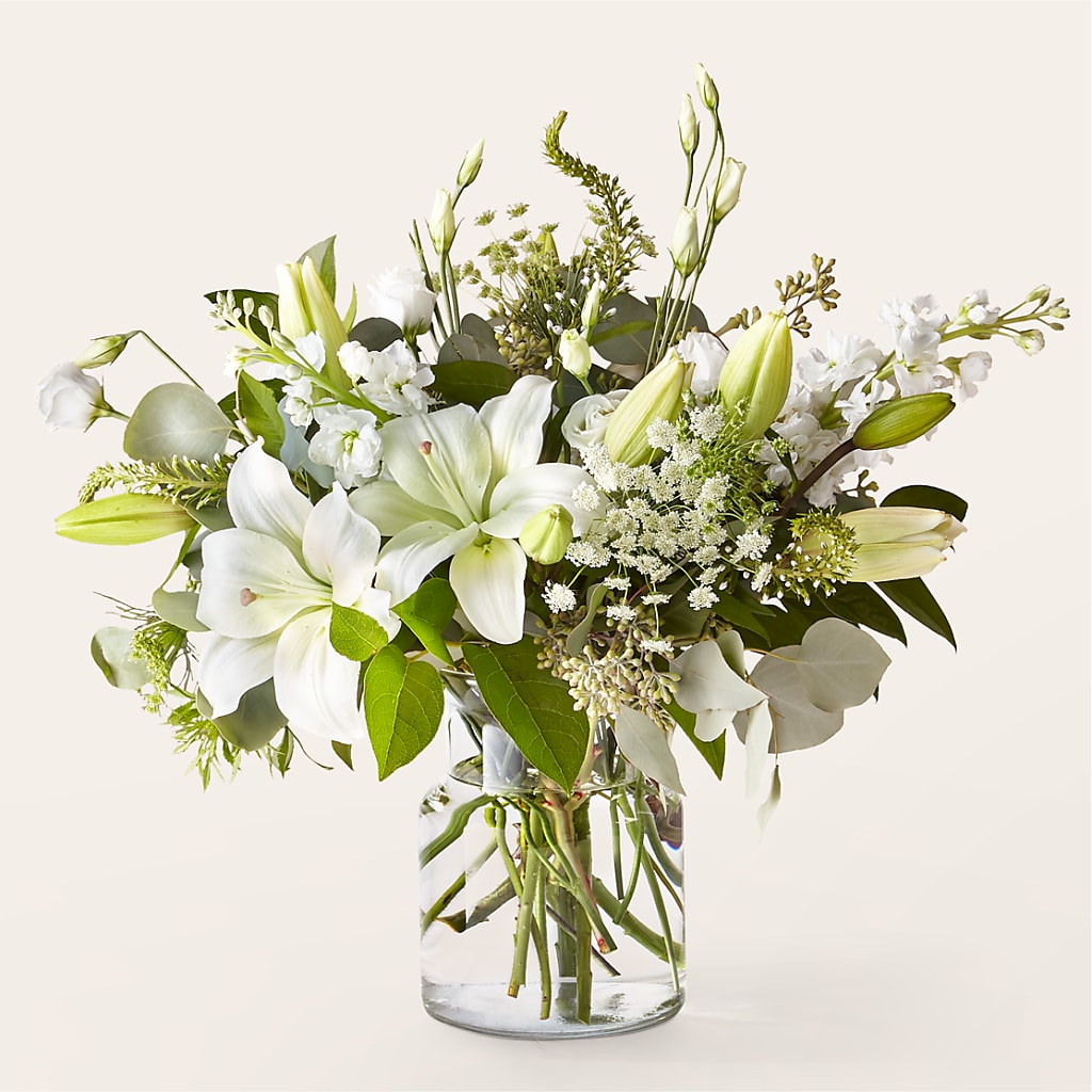 Alluring Elegance Bouquet – WOYSHNER'S FLOWER SHOP, Lackawanna NY