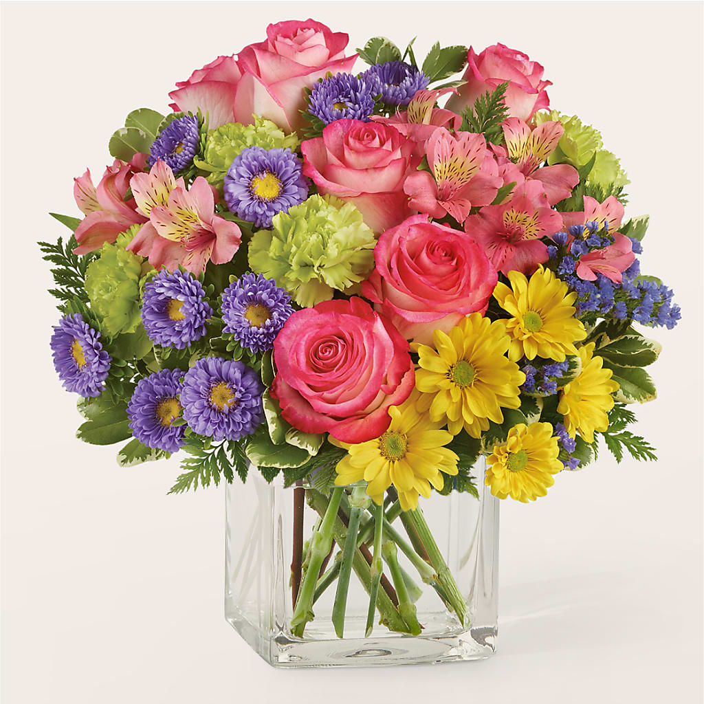 Candy Jar Bouquet – WOYSHNER'S FLOWER SHOP, Lackawanna NY