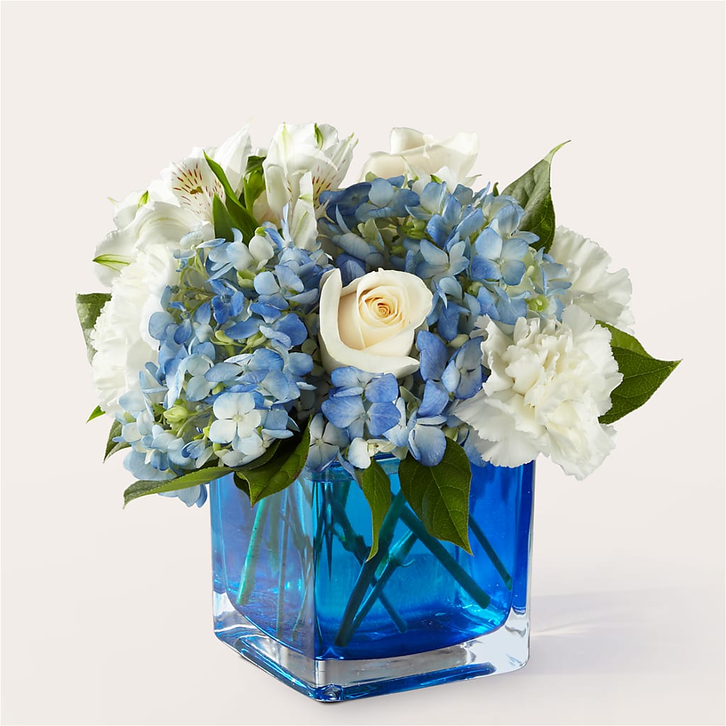 Soothing Waters Bouquet – WOYSHNER'S FLOWER SHOP, Lackawanna NY