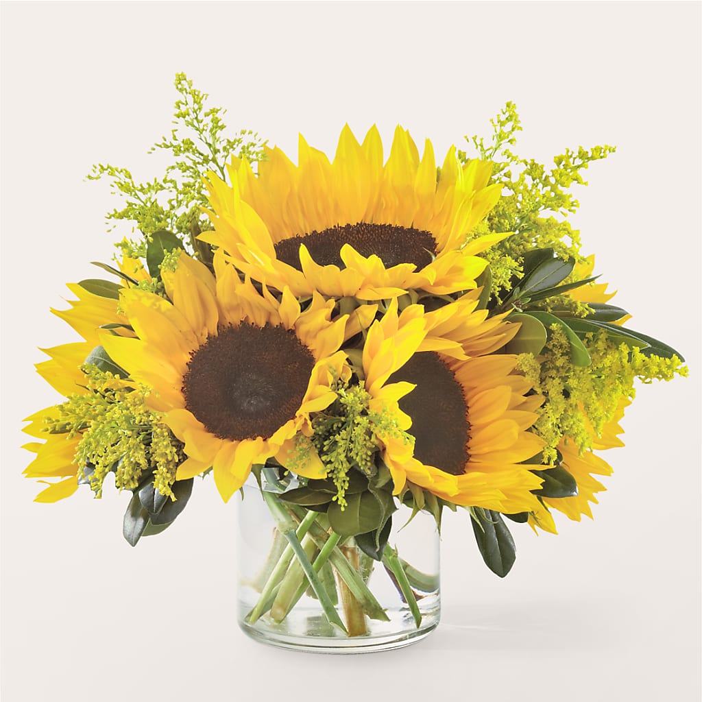 Beaming Sunflower Bouquet – WOYSHNER'S FLOWER SHOP, Lackawanna NY