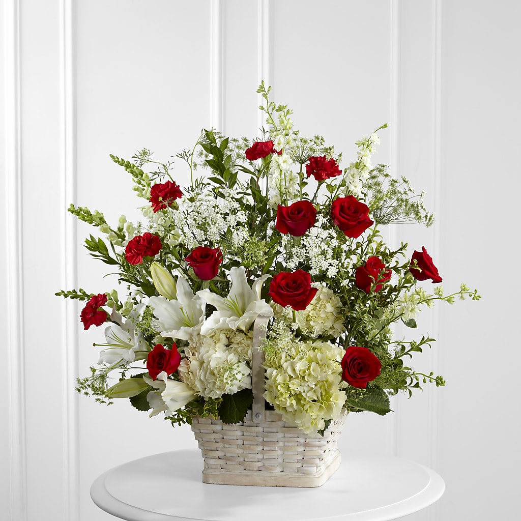 In Loving Memory Arrangement – WOYSHNER'S FLOWER SHOP, Lackawanna NY