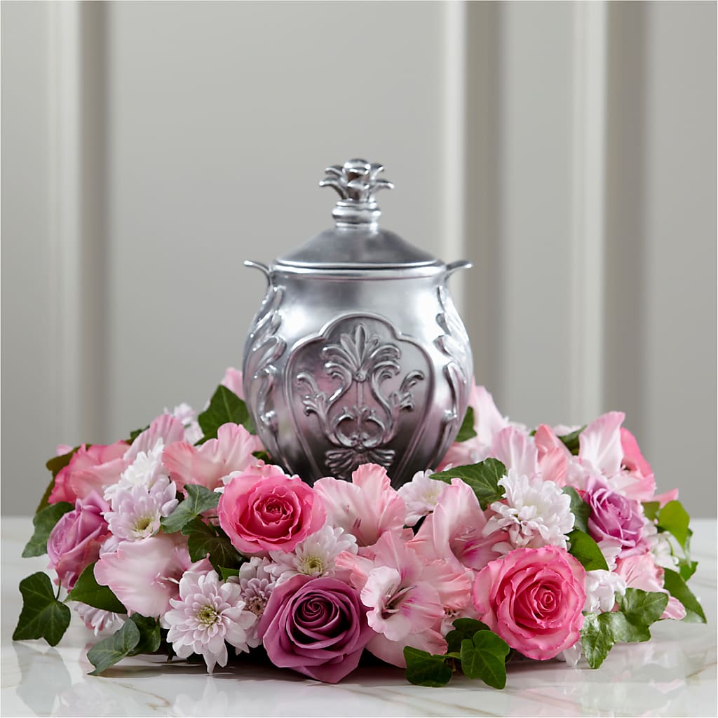 Glorious Tribute Arrangement – WOYSHNER'S FLOWER SHOP, Lackawanna NY