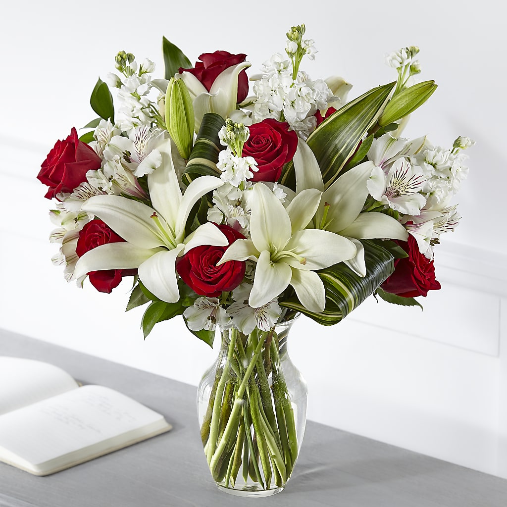 Loving Respect Bouquet – WOYSHNER'S FLOWER SHOP, Lackawanna NY