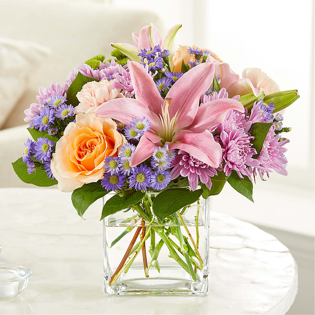 Delicate Details Bouquet – WOYSHNER'S FLOWER SHOP, Lackawanna NY