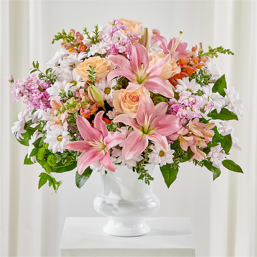 Heartfelt Gesture Urn Arrangement – WOYSHNER'S FLOWER SHOP, Lackawanna NY
