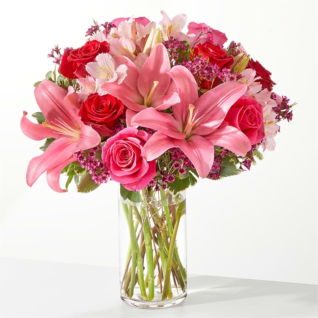Lucky in Love Bouquet – WOYSHNER'S FLOWER SHOP, Lackawanna NY