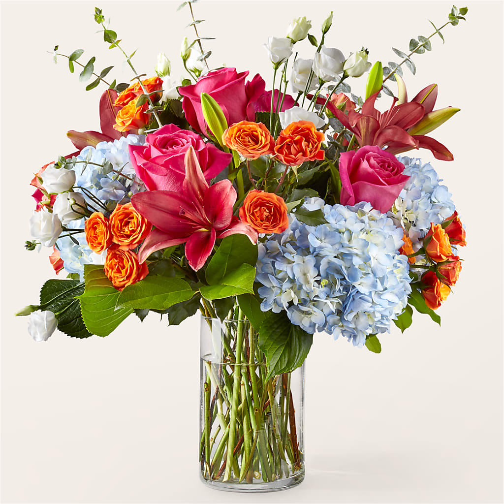 Awestruck Luxury Bouquet – WOYSHNER'S FLOWER SHOP, Lackawanna NY