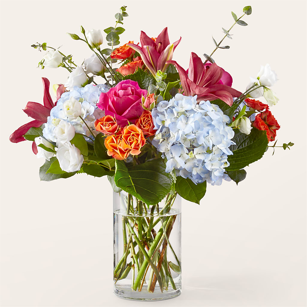 Awestruck Luxury Bouquet – WOYSHNER'S FLOWER SHOP, Lackawanna NY