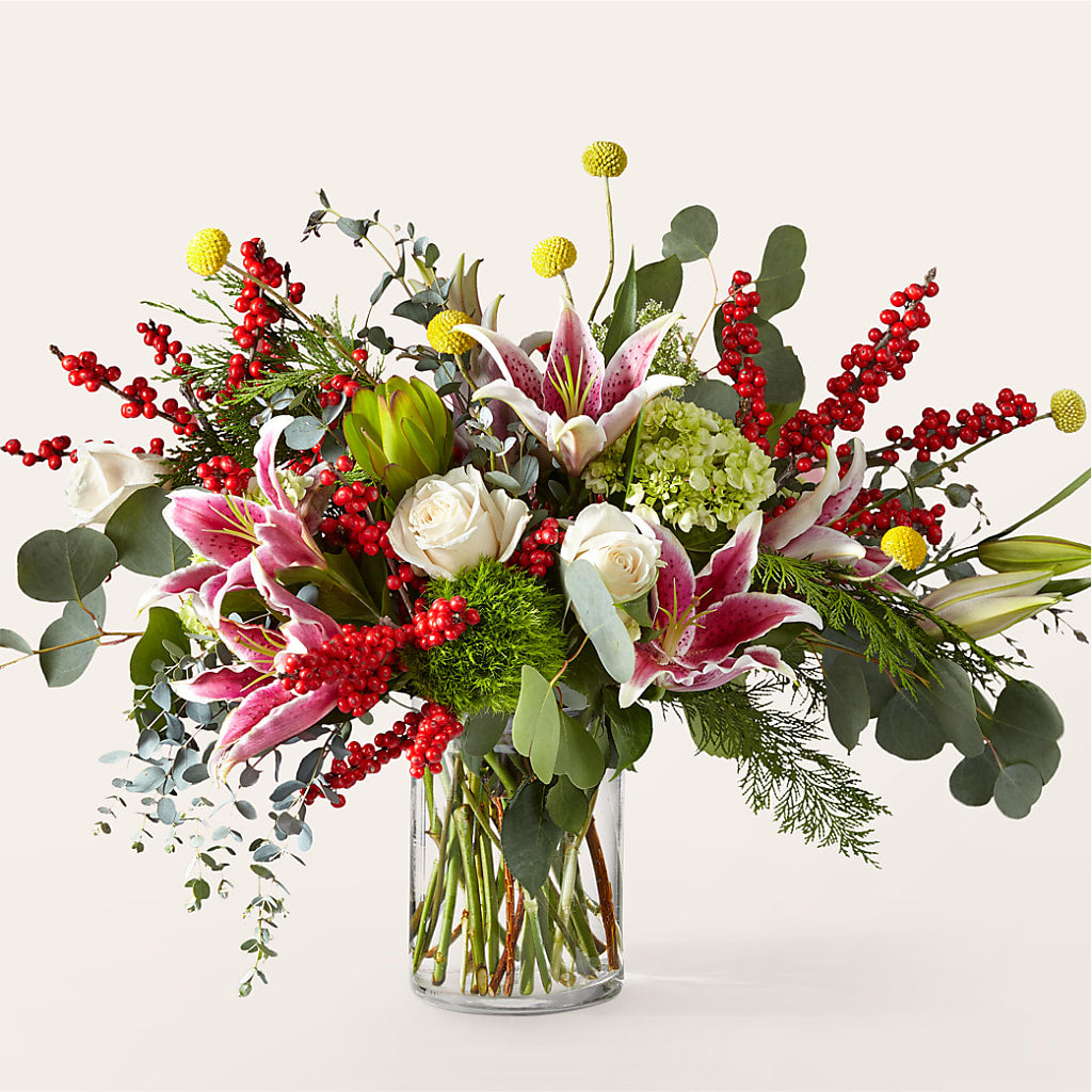 Berry & Bright Bouquet – WOYSHNER'S FLOWER SHOP, Lackawanna NY