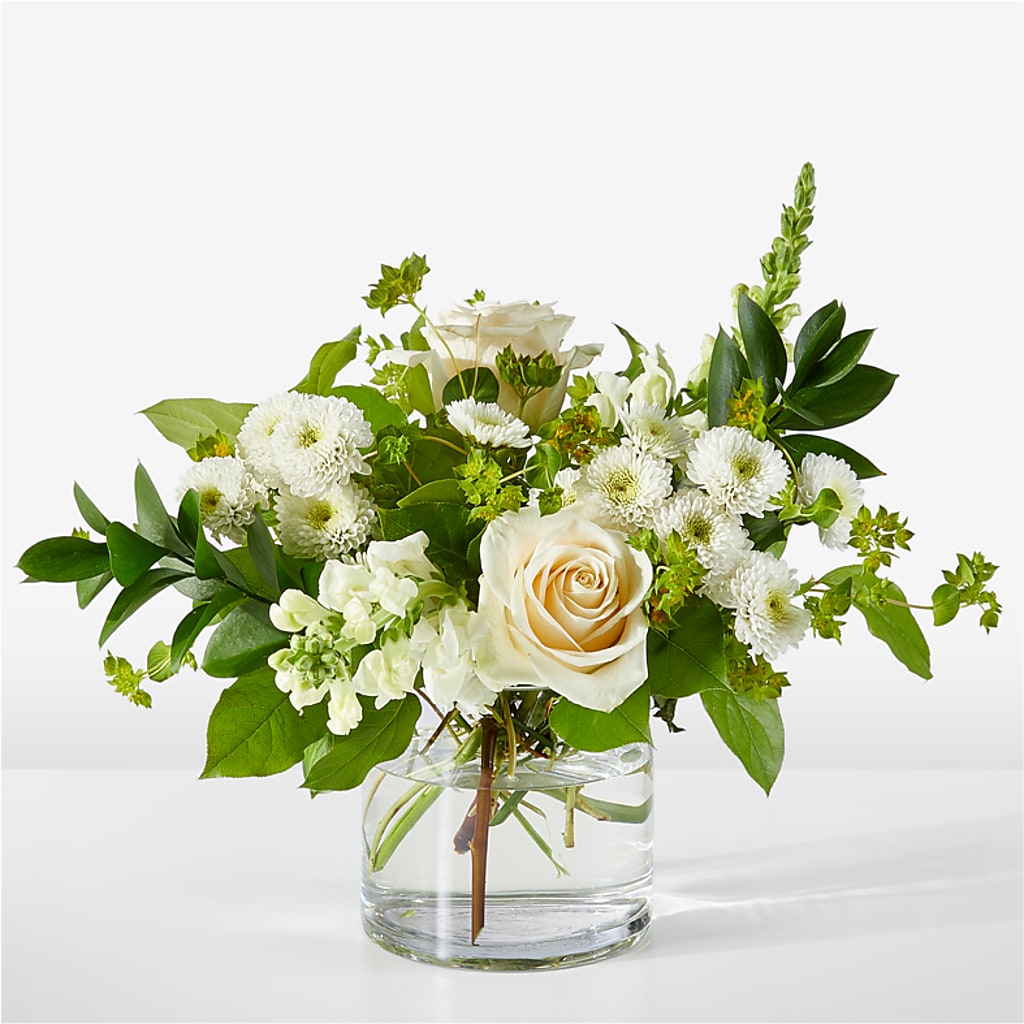 Hint of Vanilla Bouquet – WOYSHNER'S FLOWER SHOP, Lackawanna NY