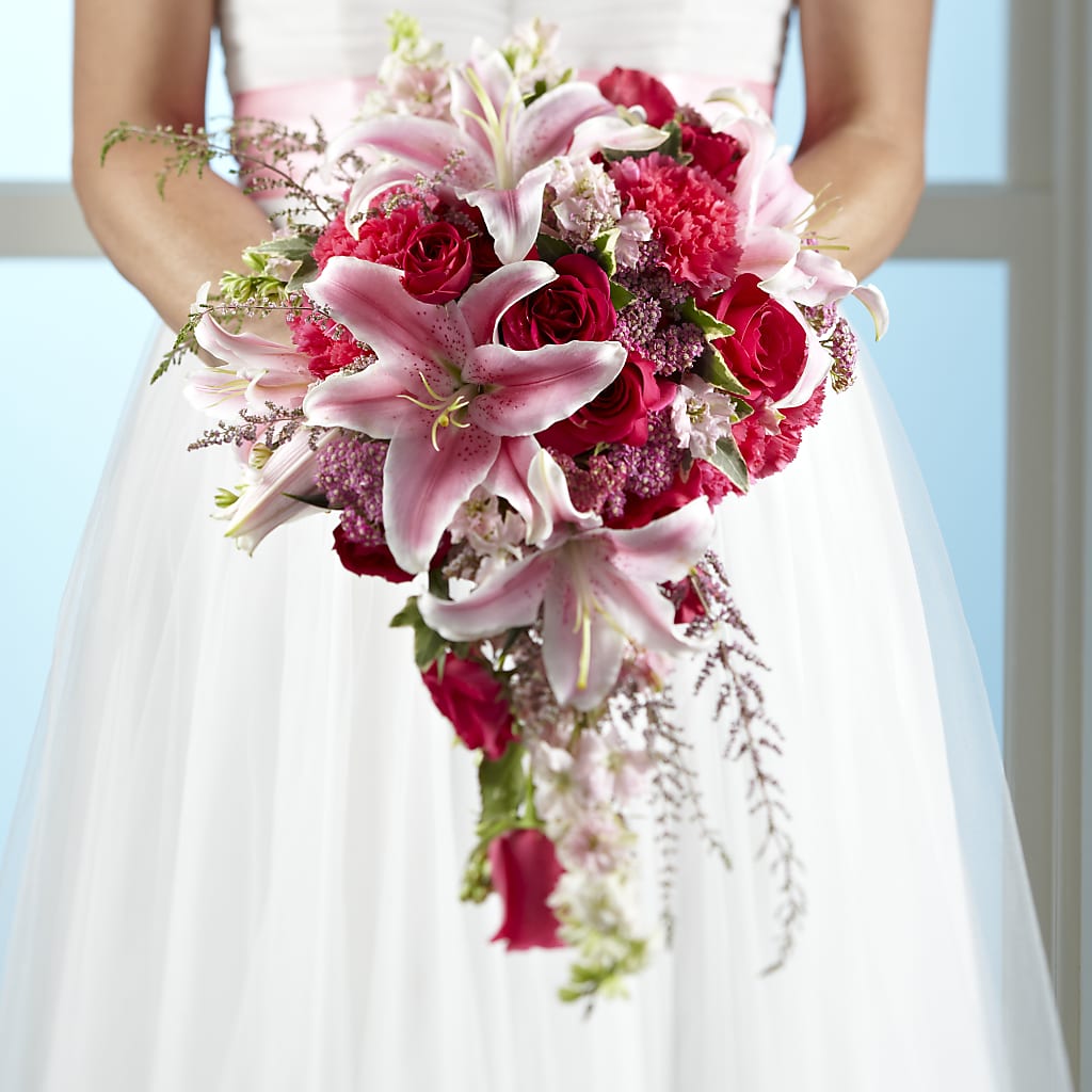 Lily & Rose Bouquet – WOYSHNER'S FLOWER SHOP, Lackawanna NY