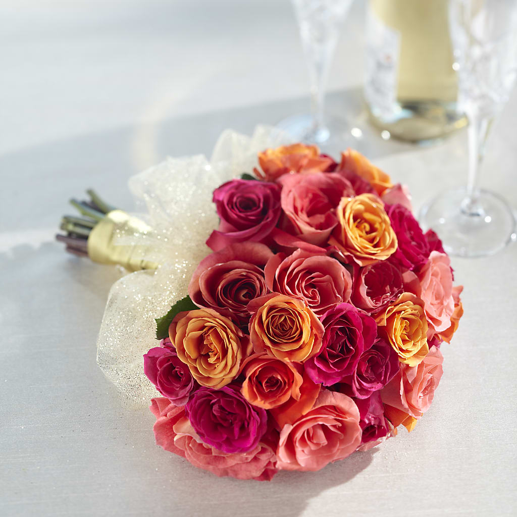 Sweet Roses Bouquet – WOYSHNER'S FLOWER SHOP, Lackawanna NY