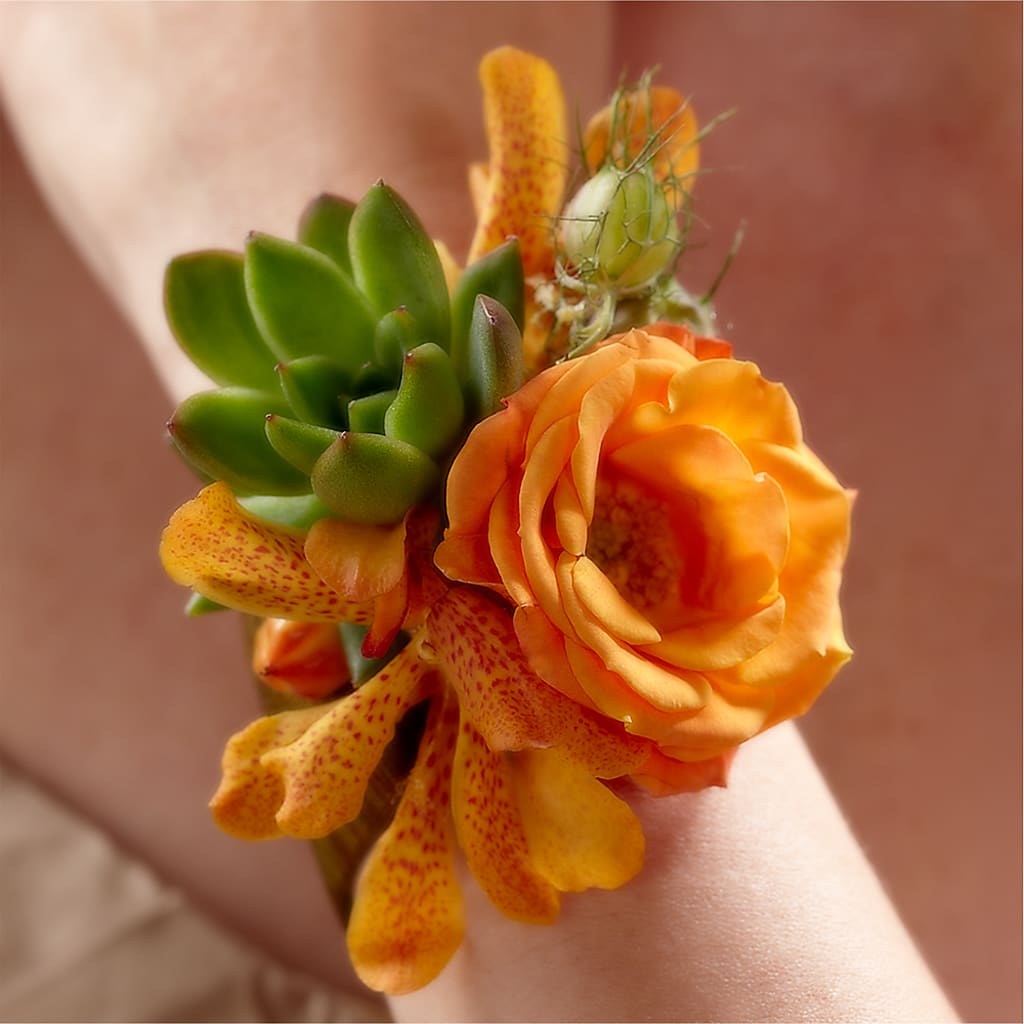 Irresistible Love Wrist Corsage – WOYSHNER'S FLOWER SHOP, Lackawanna NY
