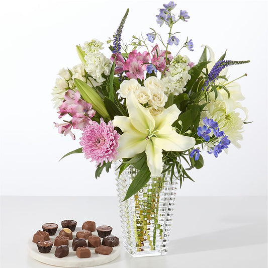 Winter Celebration Bouquet – WOYSHNER'S FLOWER SHOP, Lackawanna NY