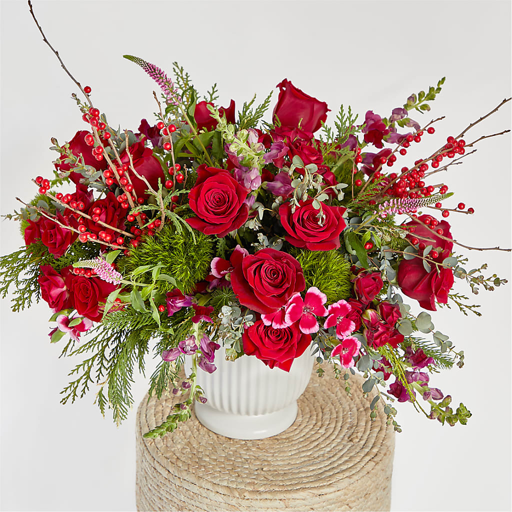 Big Red Bow Bouquet – WOYSHNER'S FLOWER SHOP, Lackawanna NY