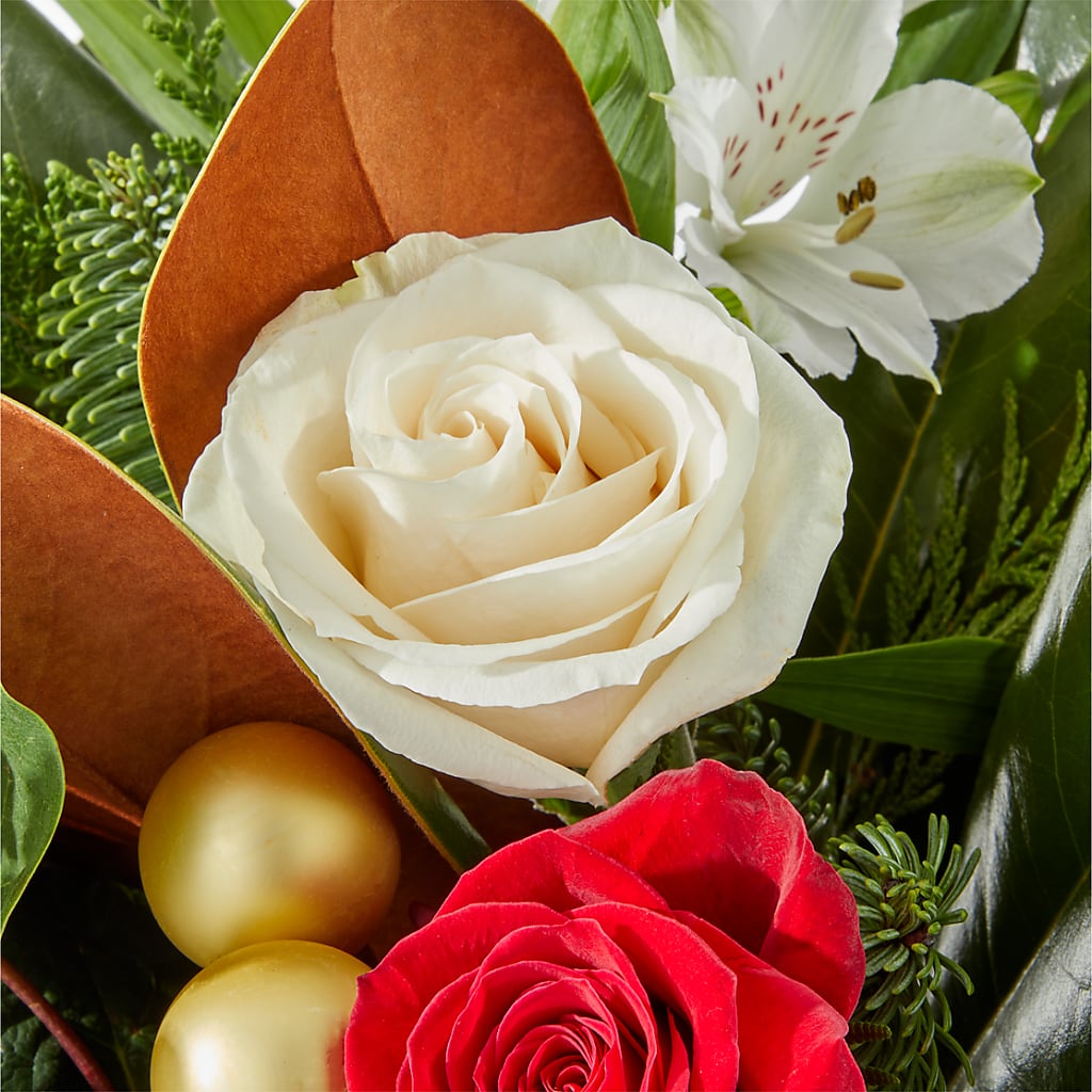 Joy & Jolly Bouquet – WOYSHNER'S FLOWER SHOP, Lackawanna NY