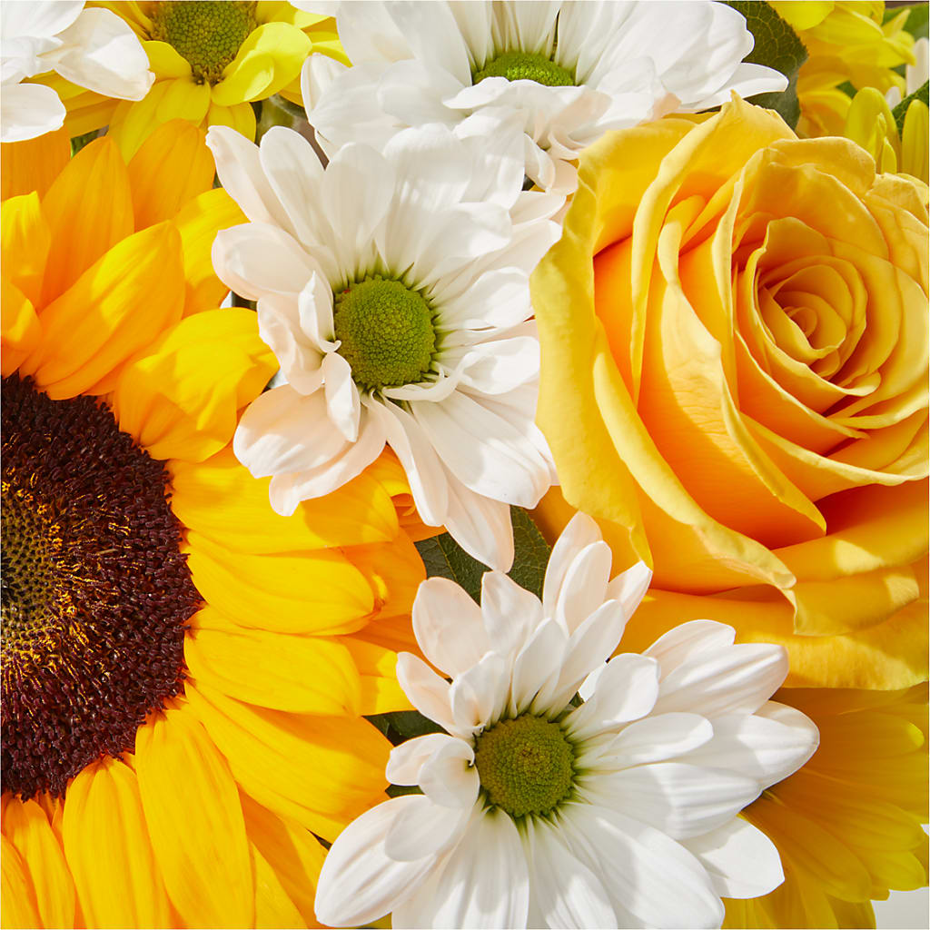 Be Happy Bouquet – WOYSHNER'S FLOWER SHOP, Lackawanna NY