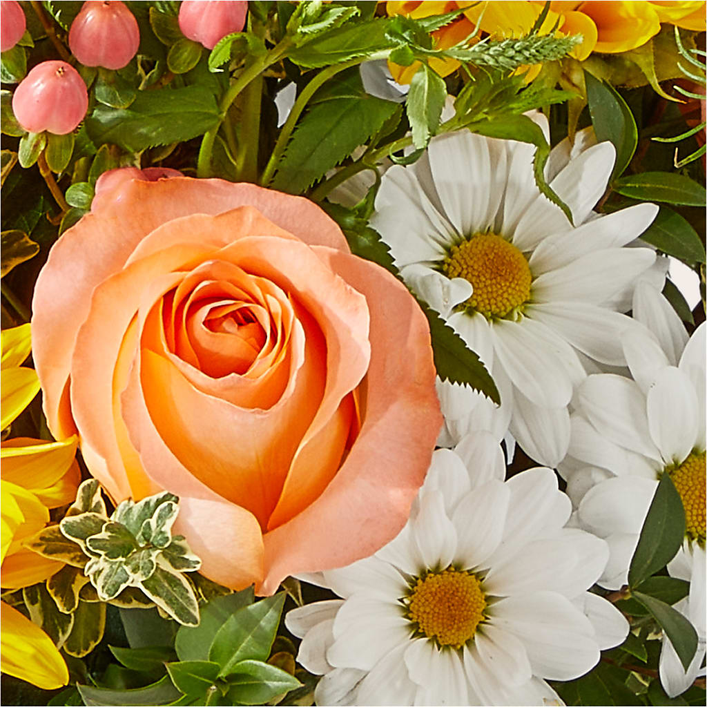 The Good Life Bouquet – WOYSHNER'S FLOWER SHOP, Lackawanna NY