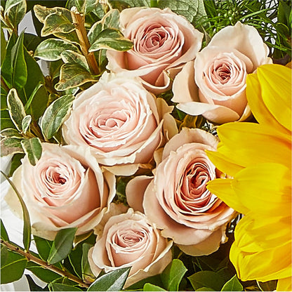The Good Life Bouquet – WOYSHNER'S FLOWER SHOP, Lackawanna NY
