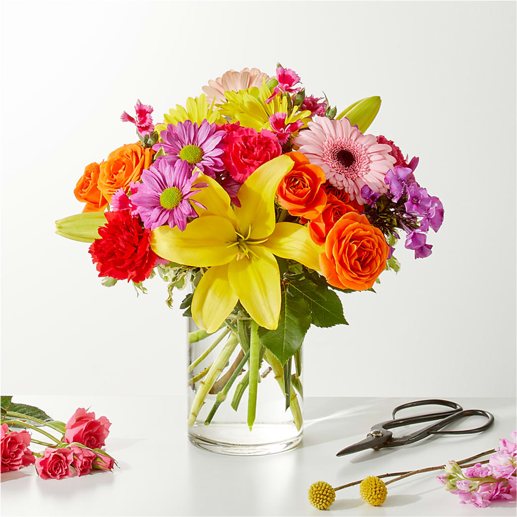 Cue the Confetti - A Florist Original – WOYSHNER'S FLOWER SHOP, Lackawanna NY