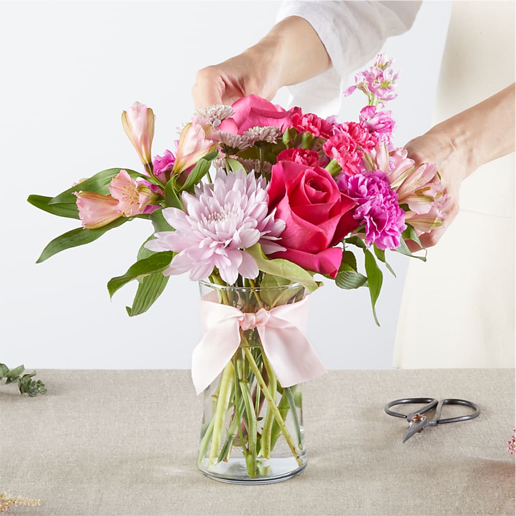 Pink Ribbon - A Florist Original – WOYSHNER'S FLOWER SHOP, Lackawanna NY