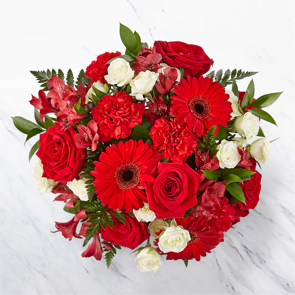 Hearts Embrace Bouquet – WOYSHNER'S FLOWER SHOP, Lackawanna NY