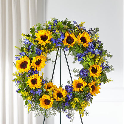 Bright Rays Wreath – WOYSHNER'S FLOWER SHOP, Lackawanna NY