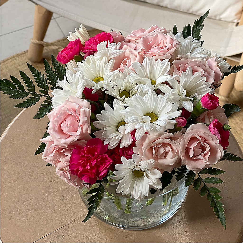 Sweet Surprises® Bouquet – WOYSHNER'S FLOWER SHOP, Lackawanna NY