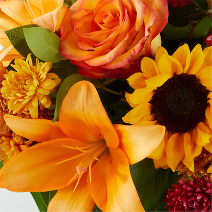 Grateful Centerpiece – WOYSHNER'S FLOWER SHOP, Lackawanna NY