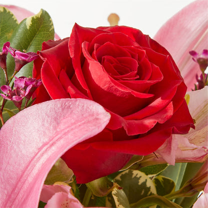 Lucky in Love Bouquet – WOYSHNER'S FLOWER SHOP, Lackawanna NY