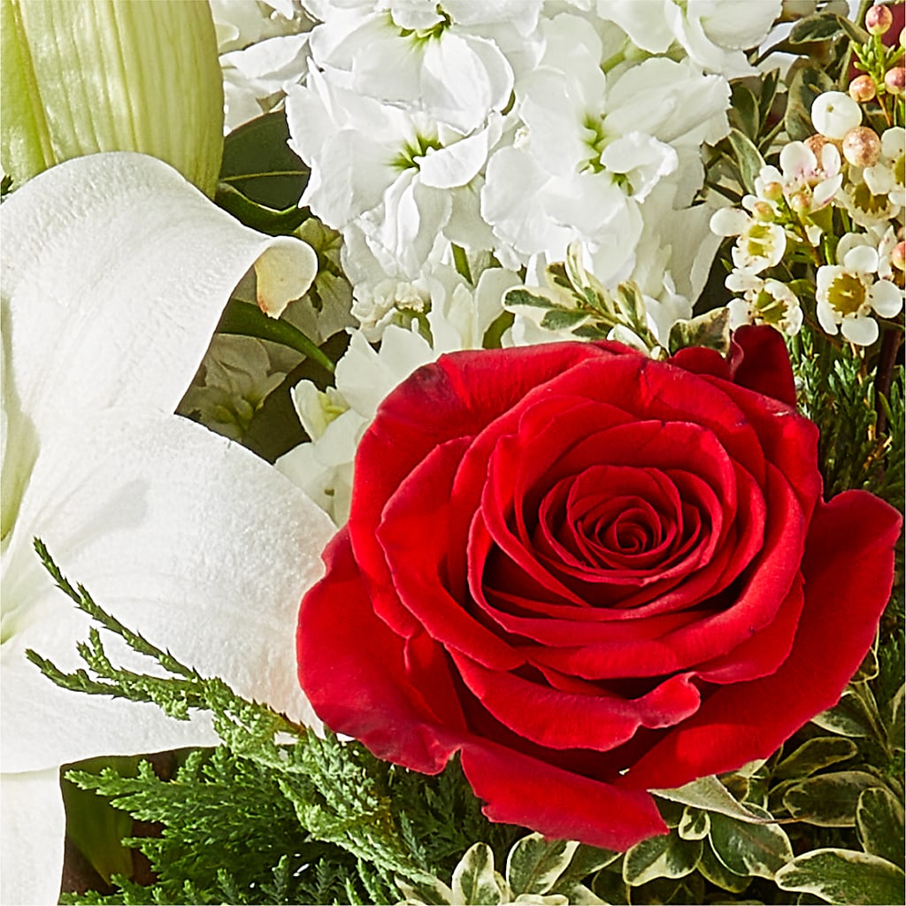 Twinkle Lights Bouquet – WOYSHNER'S FLOWER SHOP, Lackawanna NY