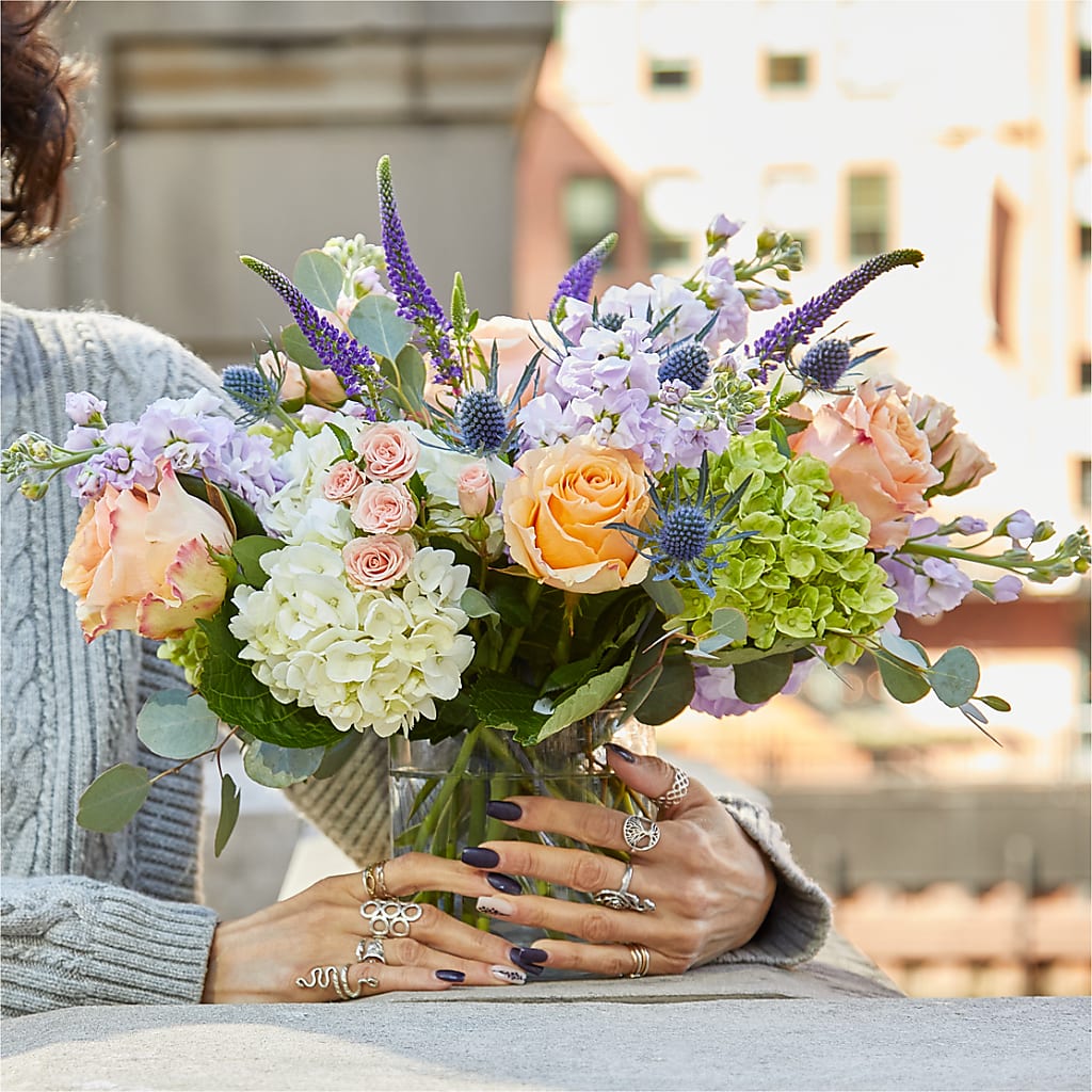 Porch Swing Bouquet – WOYSHNER'S FLOWER SHOP, Lackawanna NY