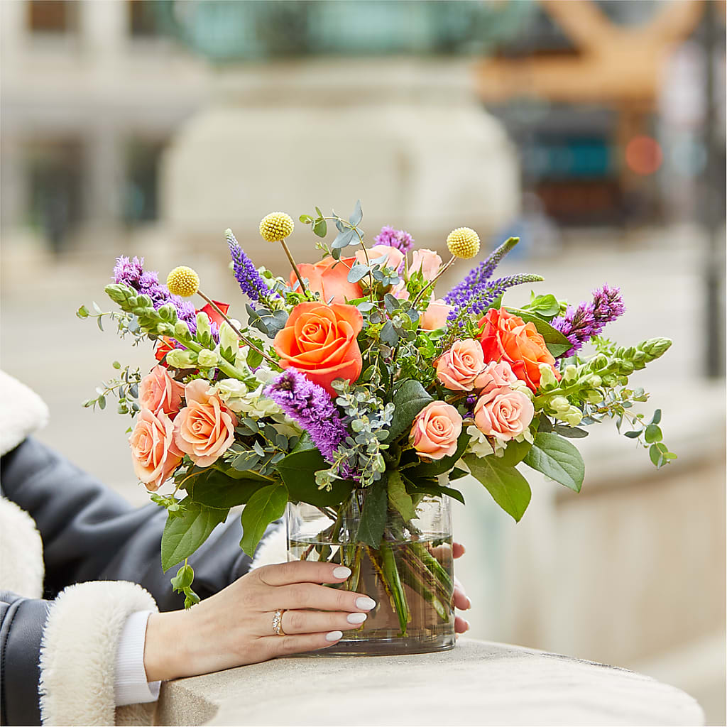 The Standout Bouquet – WOYSHNER'S FLOWER SHOP, Lackawanna NY