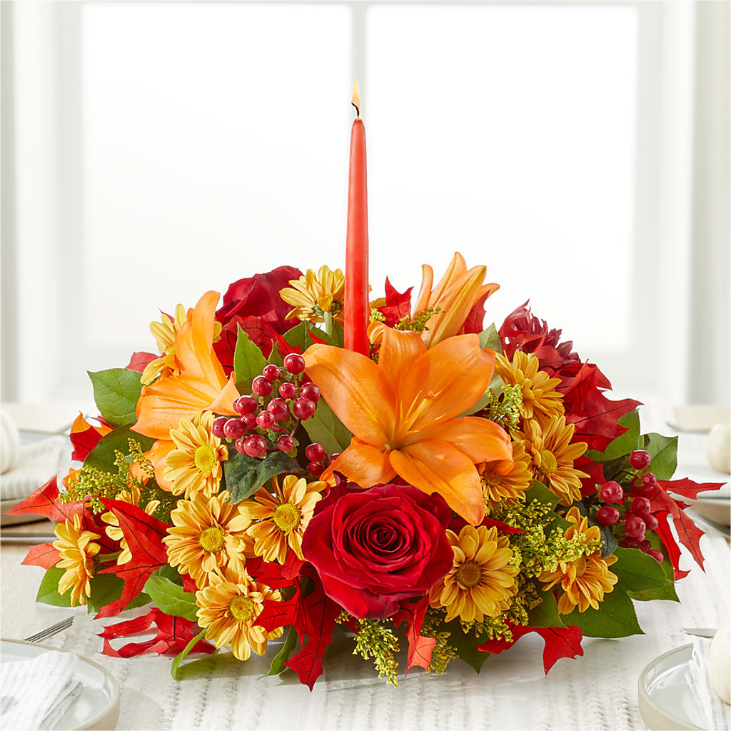 Autumn's Embrace Centerpiece – WOYSHNER'S FLOWER SHOP, Lackawanna NY