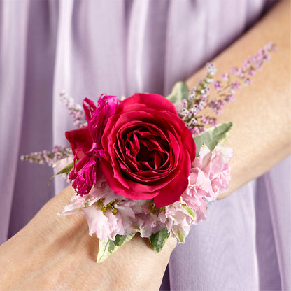 Rose Charm Corsage – WOYSHNER'S FLOWER SHOP, Lackawanna NY